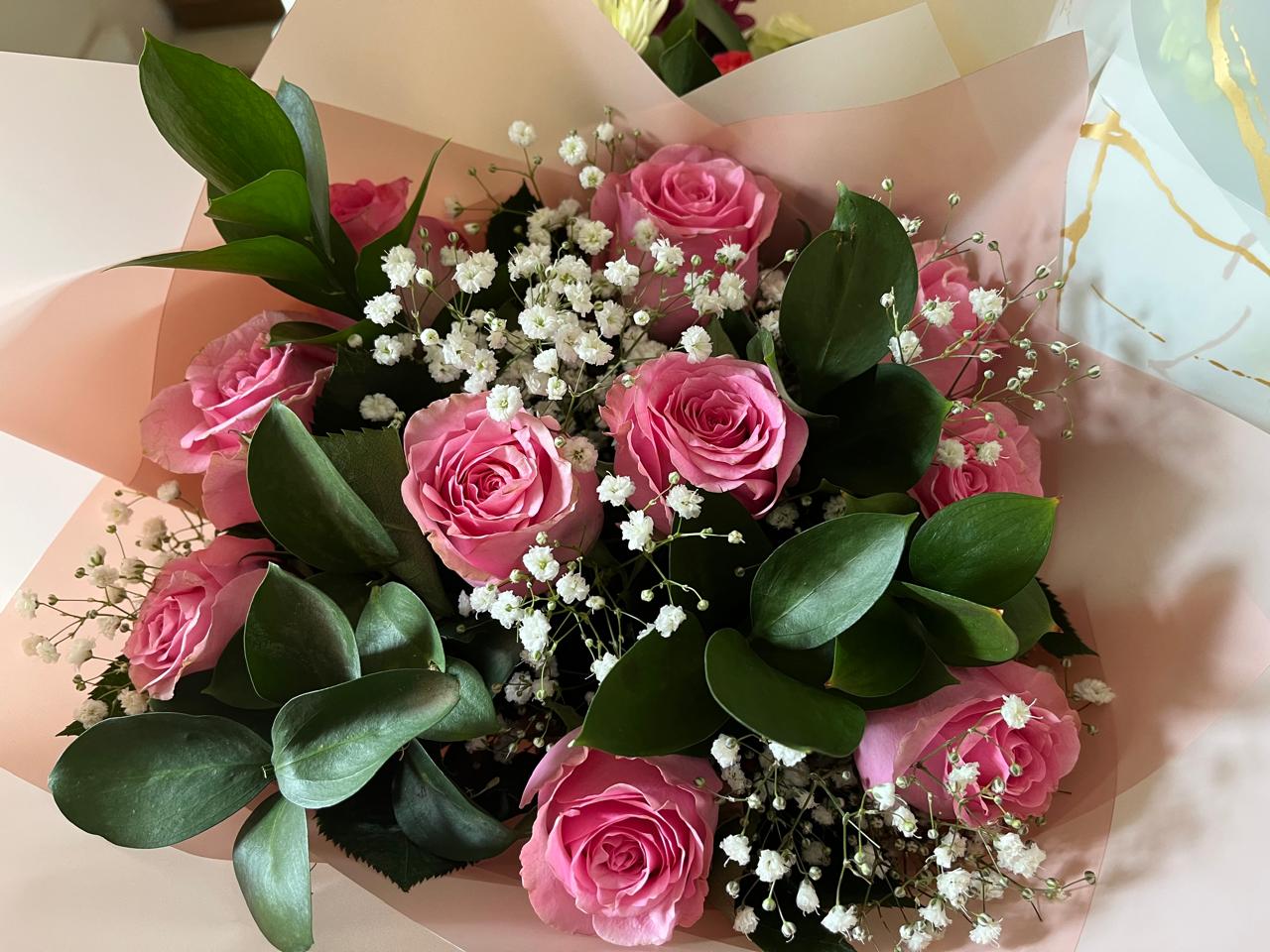 Pink rose bouquet from Tamzen Smith florist